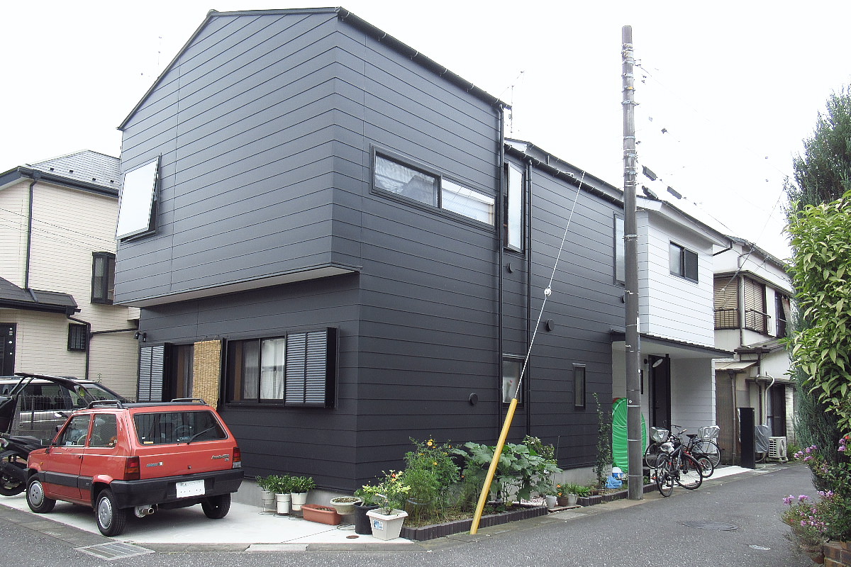 改修・増築後の建物外観